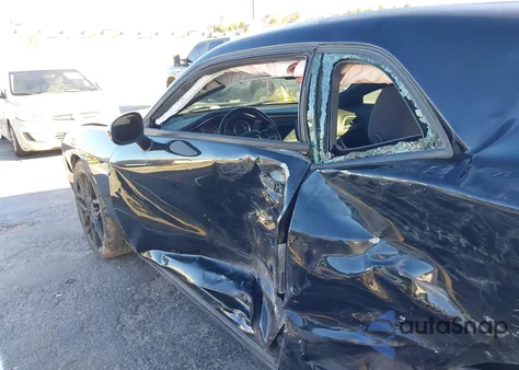 2018 Dodge Challenger Sxt z USA, uszkodzony, nr VIN 2C3CDZAG8JH242540